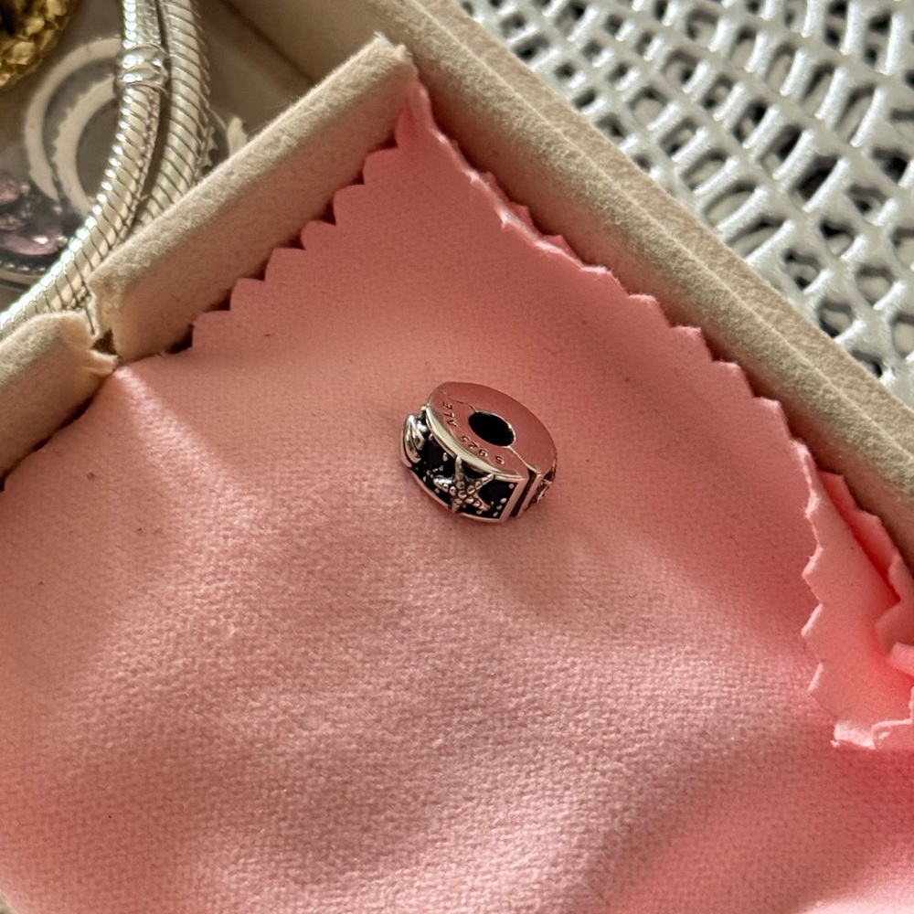 Pandora Blue Shell Clip Charm